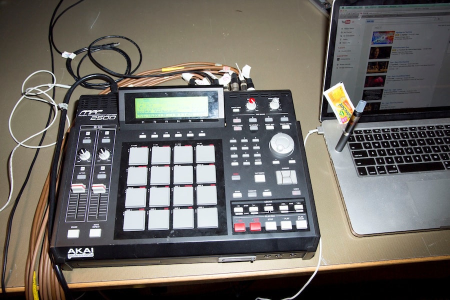 DJ_MUSTARD_DAZED_06_29_14-0045 2