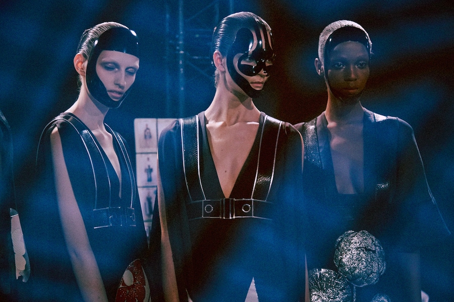 Alexander McQueen SS15, womenswear, Dazed backstage 24