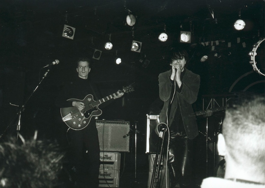 13. PrimalScreamCroydonUnderground20111985 26