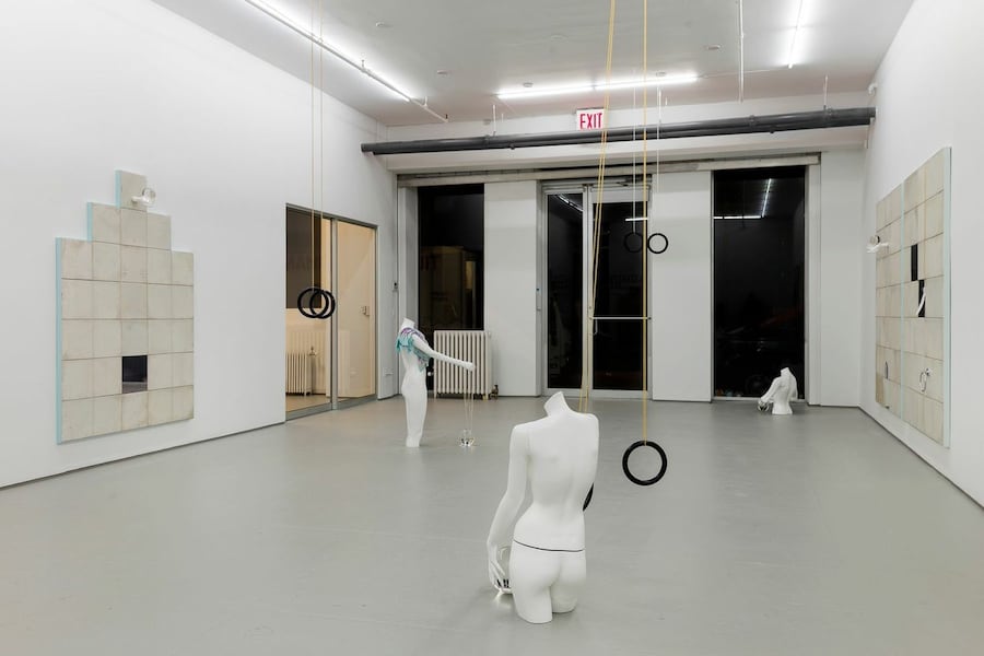 Gabriele Beveridge: Anonymous Faces 10