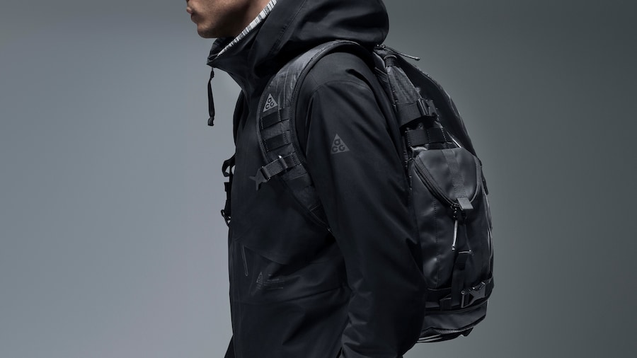 NikeLab ACG 5