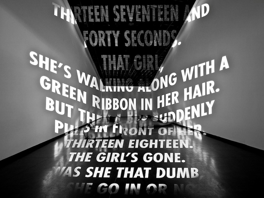 Jenny Holzer: Projections 11