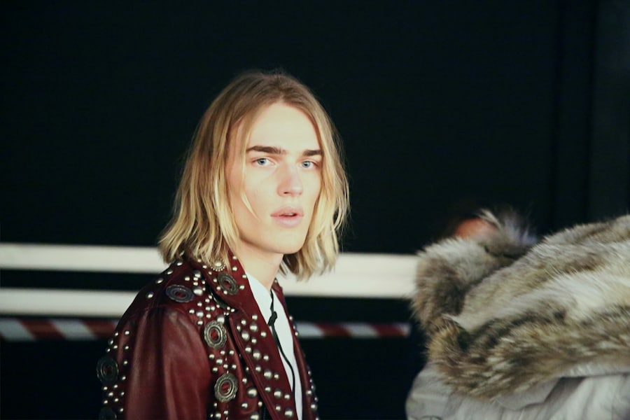 Backstage Dsquared2 menswear aw15 model blonde hair milan 11