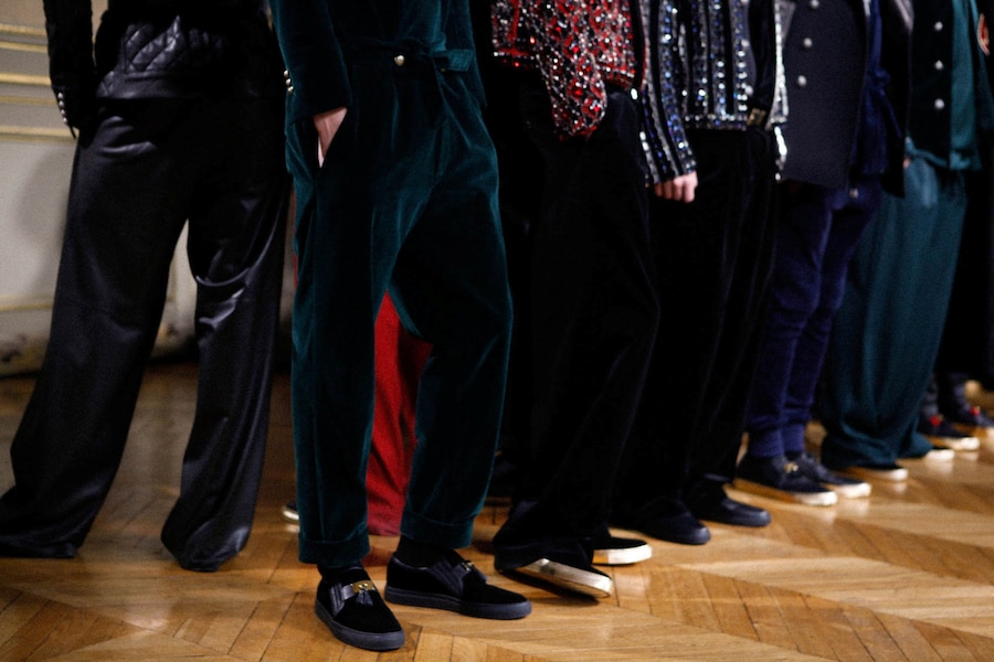 Backstage Balmain AW15 paris shoes detail row slips 18