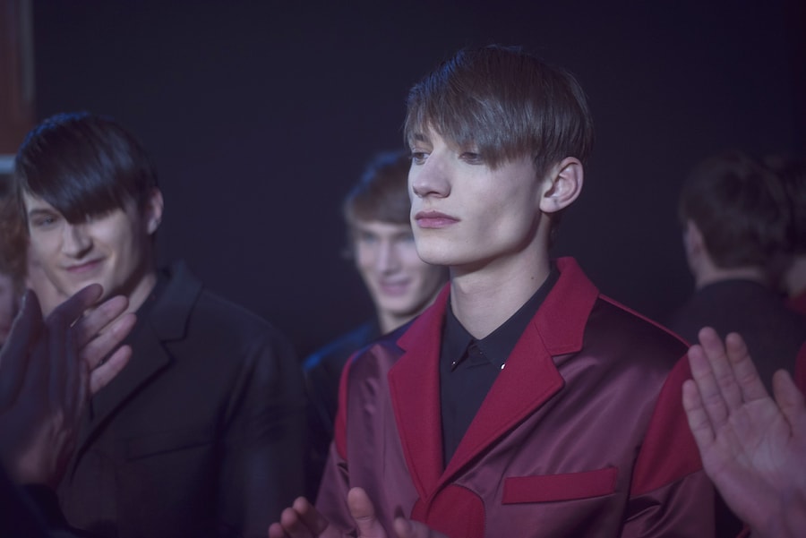 Krisvanassche AW15 Mens Gold Tipped Collar Red Insert Coat 22