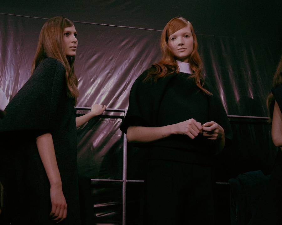 Dice Kayek Haute Couture SS15 Slicked Hair Black Dresses 7