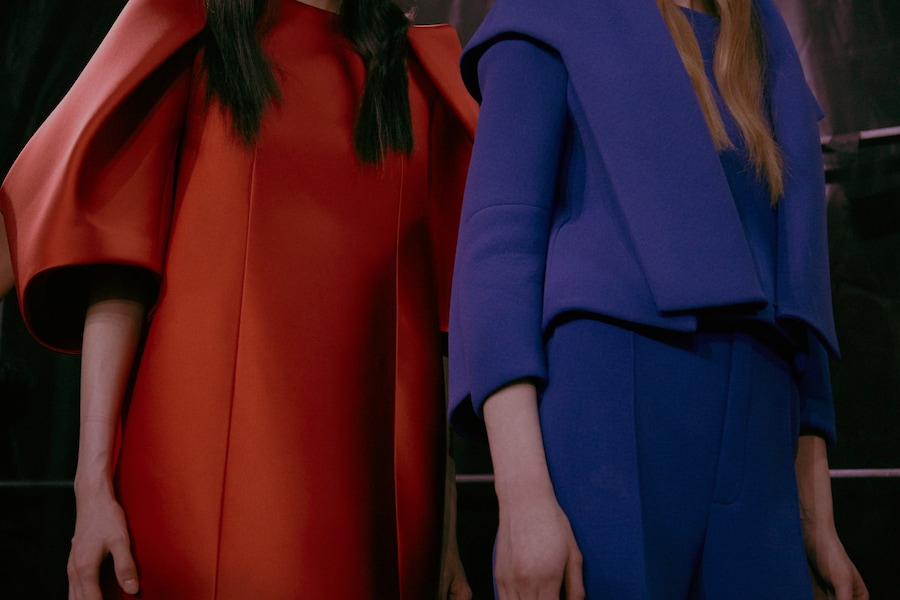 Dice Kayek Haute Couture SS15 Blue And Red Sturctured 11