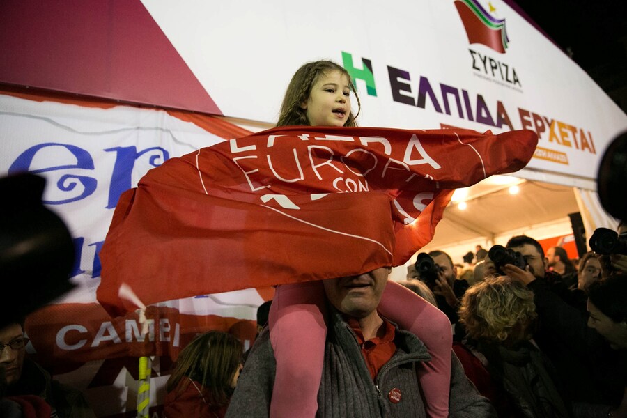 Greece celebrates after Syriza win elections 11