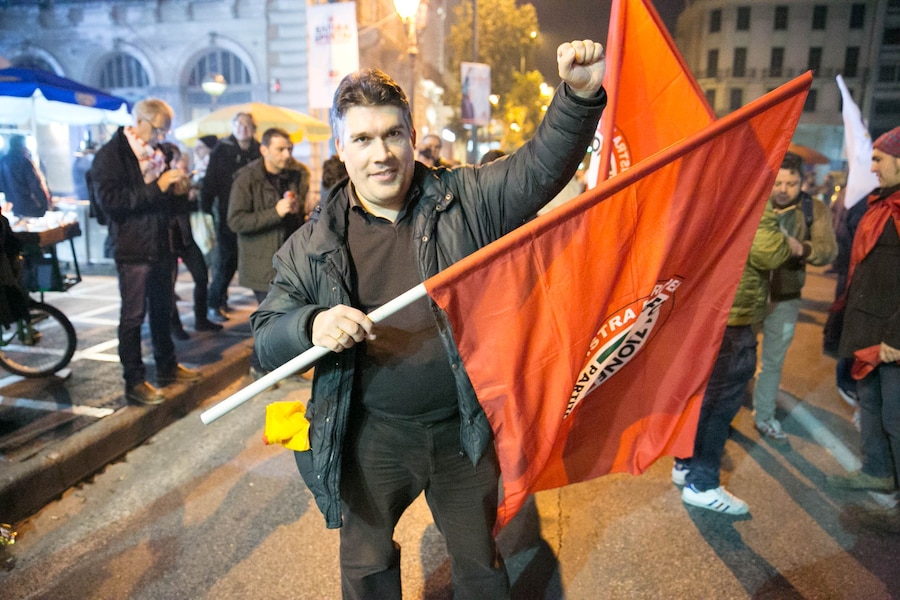 Greece celebrates after Syriza win elections 10