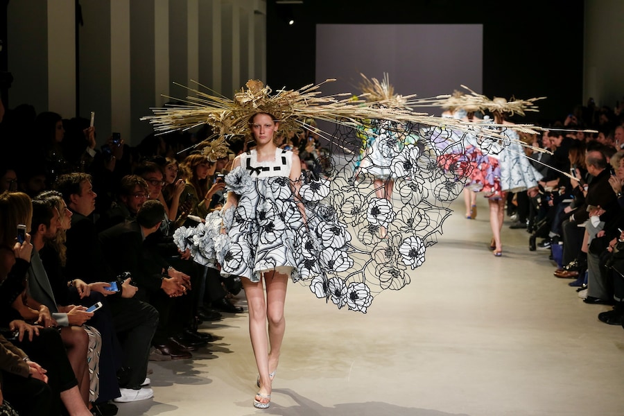 Viktor &amp; Rolf Haute Couture SS15 Floral Cut Out Straw Hat 6