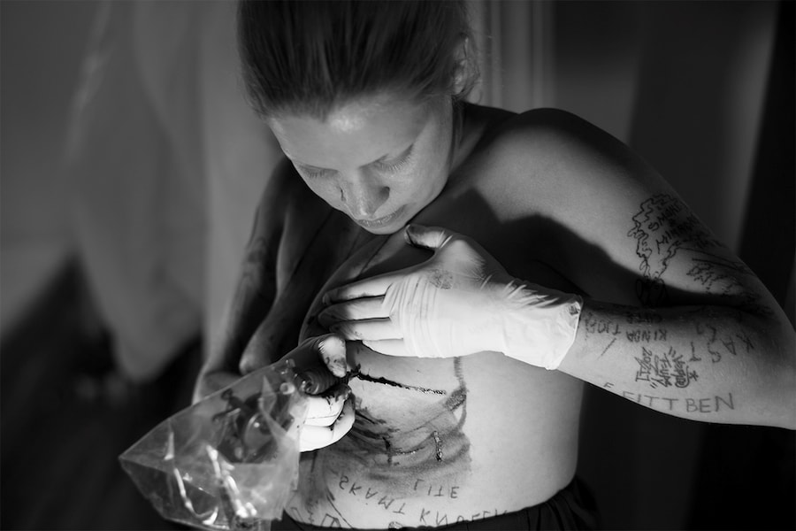 Linnea Sjoberg Salong Flyttkartong 4