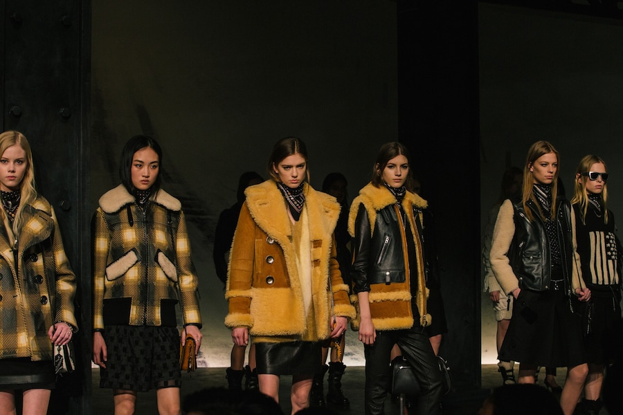 Coach AW15 Shearling Leather Womenswear Neck Scarf Plaid 8