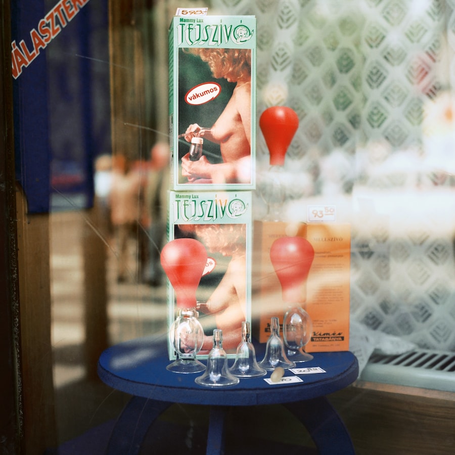 David Hlynsky – Window-shopping through the iron curtain 9