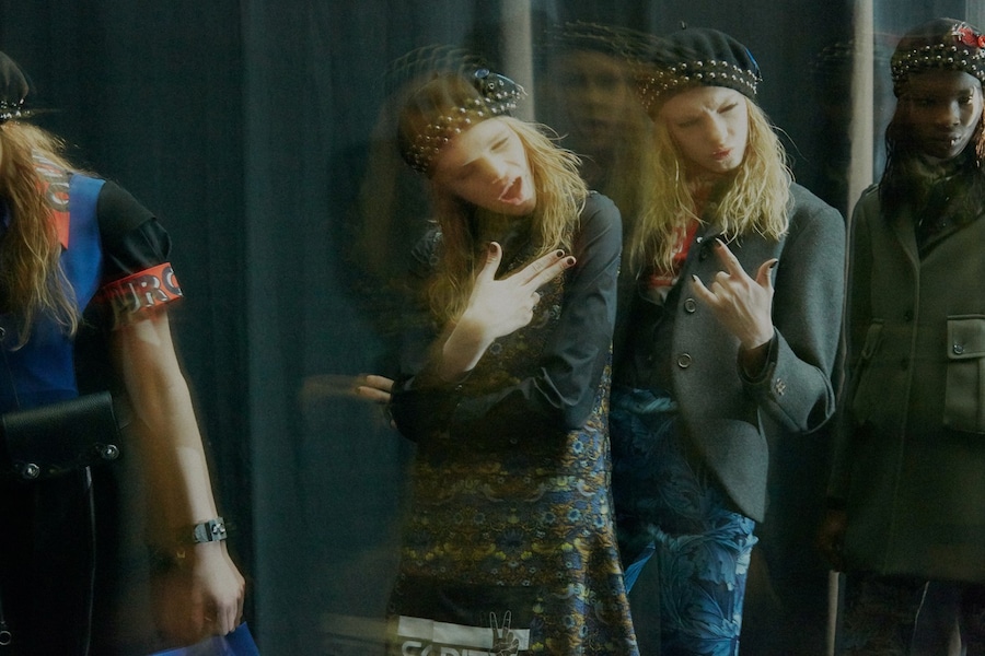 Marc by Marc Jacobs AW15, womenswear, Blazer, Buttons, Beret 10