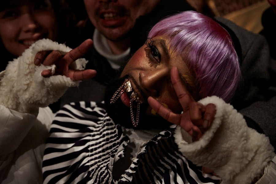 Gypsy Sport AW15, backstage Dazed, womenswear, grills wig 20