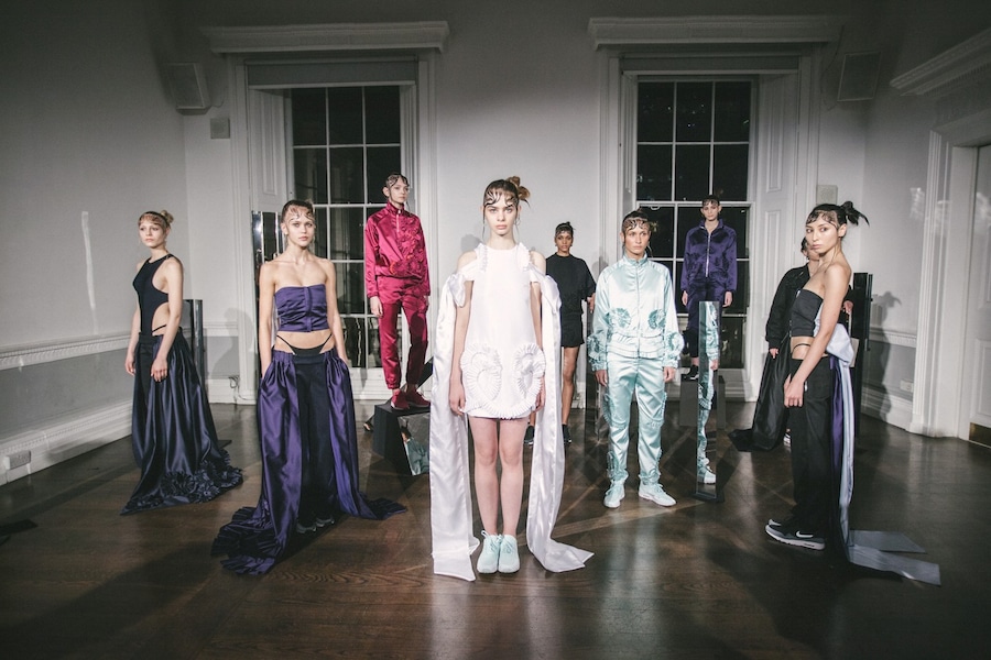 Caitilin Price AW15 Fashion East Womenswear 90s presentation 4