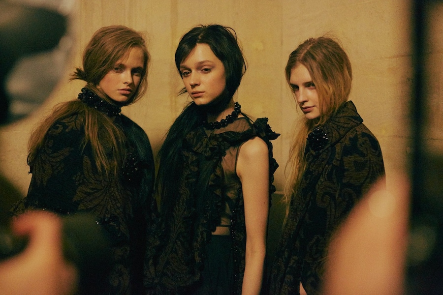 Simone Rochas AW15, Louise Bourgeois, Pearls, Tapestry 6