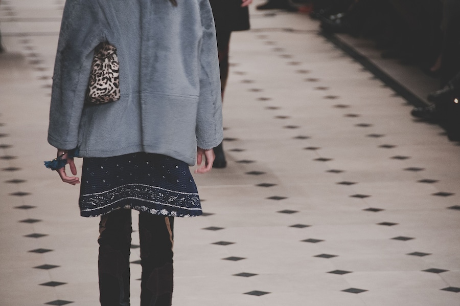 Burberry Prorsum AW15 Womenswear runway Dazed coat 70s 30