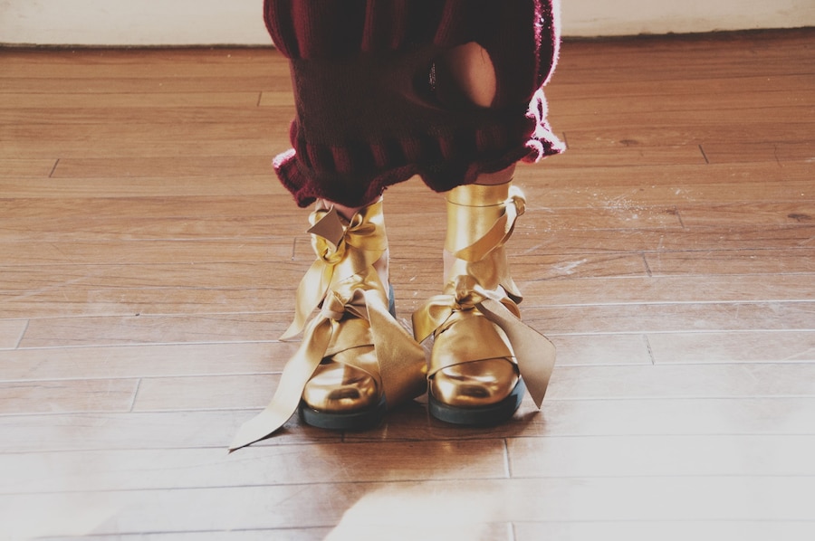 Helen Lawrence AW15 Womenswear Dazed shoes ribbons details 17