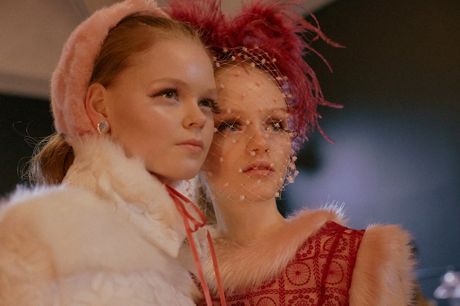 Ryan Lo AW15 Womenswear Dazed backstage fascinator doll 0