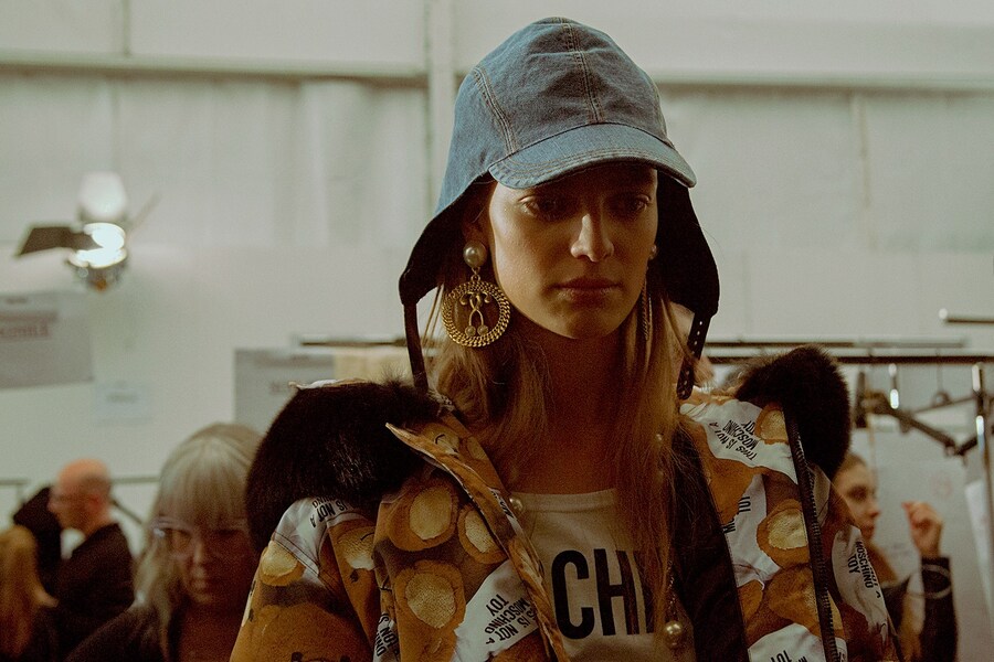 Moschino AW15, Womenswear, Dazed backstage, Milan, 80s 8