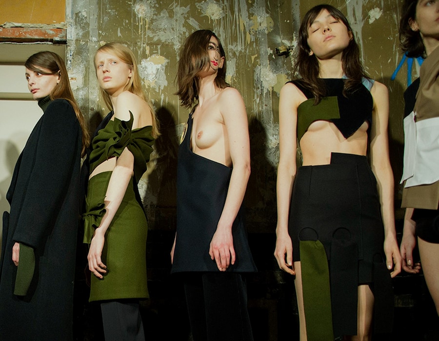 Jacquemus AW15 Dazed backstage Womenswear group makeup 14