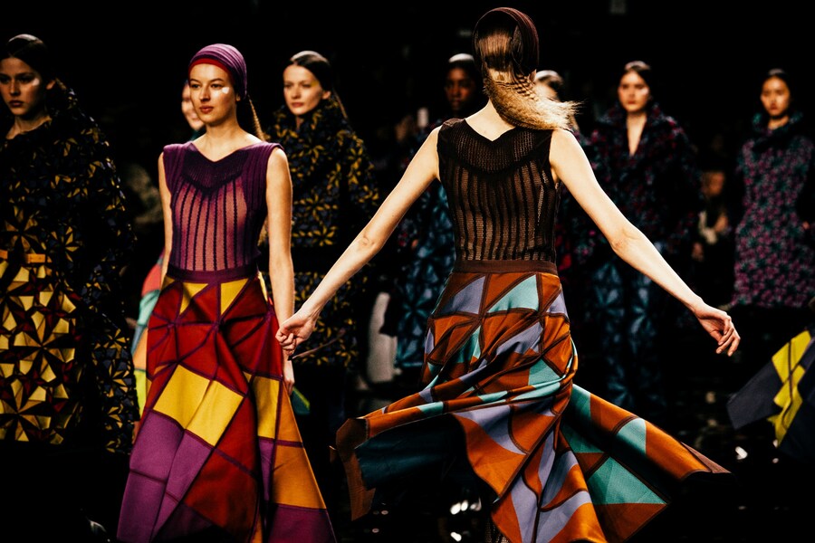 Issey Miyake AW15, Dazed backstage, Womenswear, Paris 10