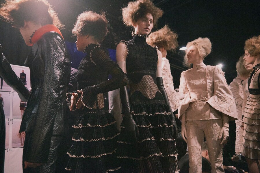 Alexander McQueen AW15 Dazed womenswear Line Up Ruffles 20
