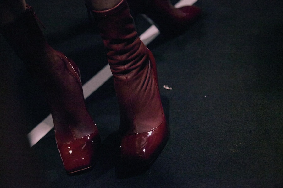 Alexander McQueen AW15 Dazed womenswear Red Shiny Boots 32