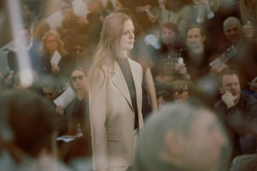 Louis Vuitton AW15 Dazed runway womenswear blazer 27