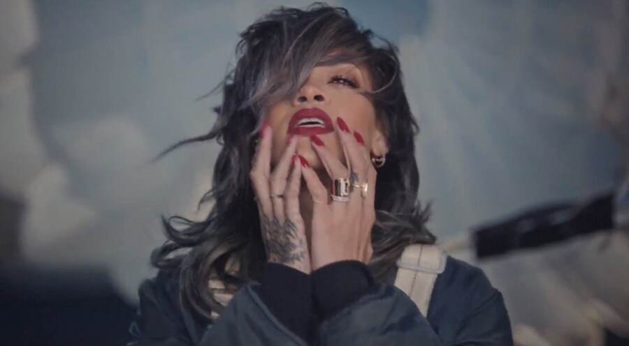 Rihanna American Oxygen music video