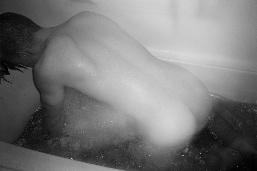 Tyler Udall BOYS ANDREW IN THE TUB JANUARY 2010 6