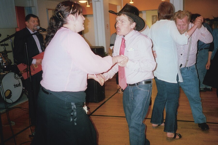 I never learned to dance dazed