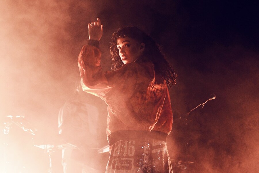 FKA twigs 7