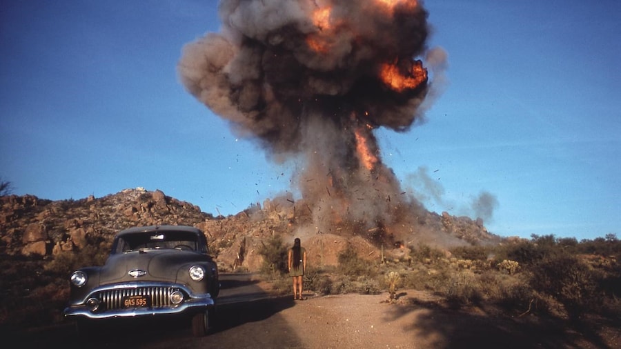 Zabriskie point 1970 Mark Frechette Daria Halprin 5