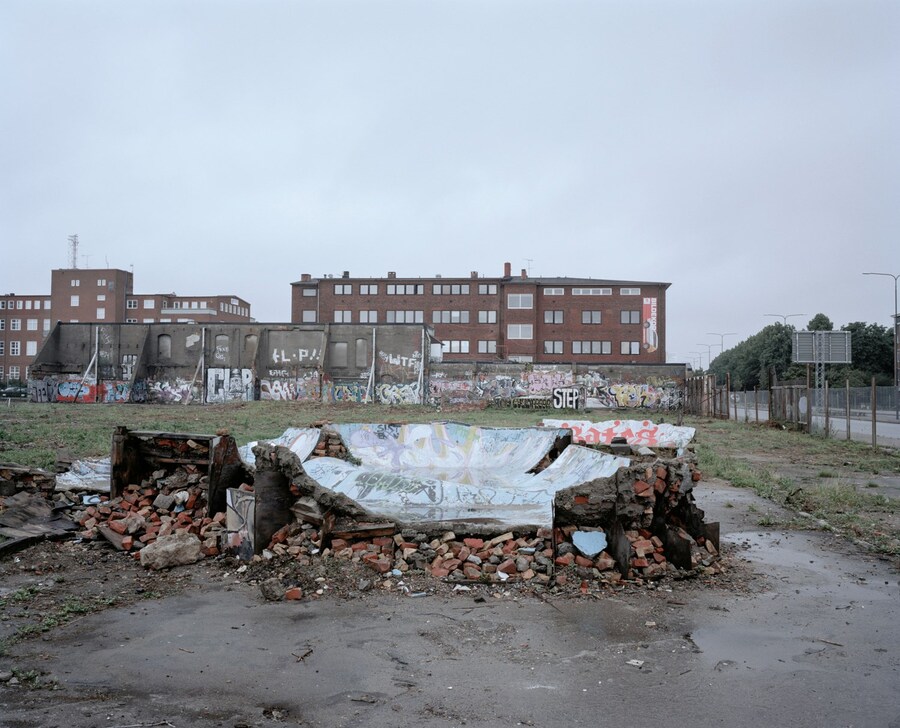 Richard Gilligan, DIY Skateparks, Dazed 8