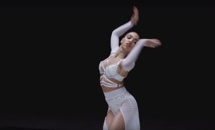 FKA twigs in ‘In Time’ 3