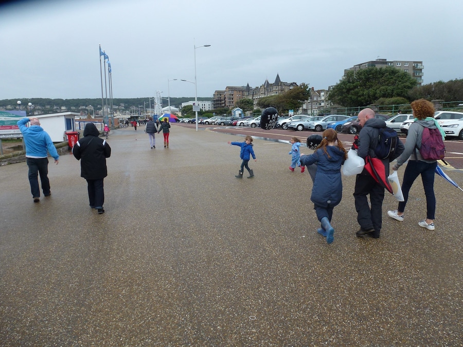 Dismaland-Imbecile-Child 15