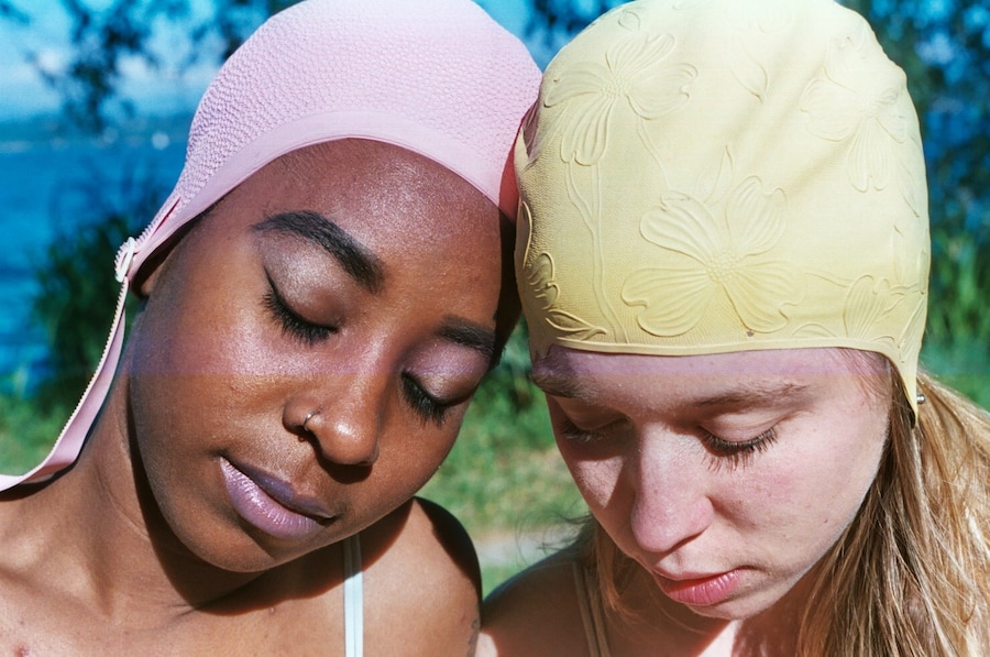 Ashley Armitage “The Girl&#39;s Room” 4