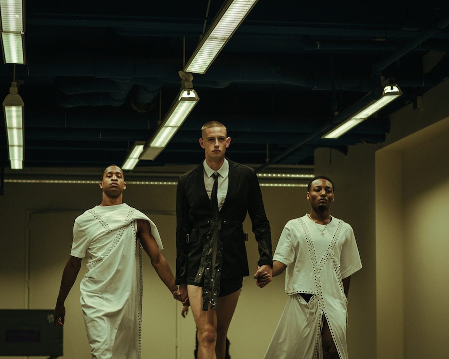 Backstage Hood by Air SS16 6