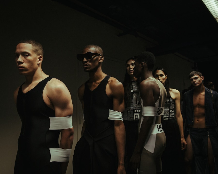 Backstage Hood by Air SS16 7