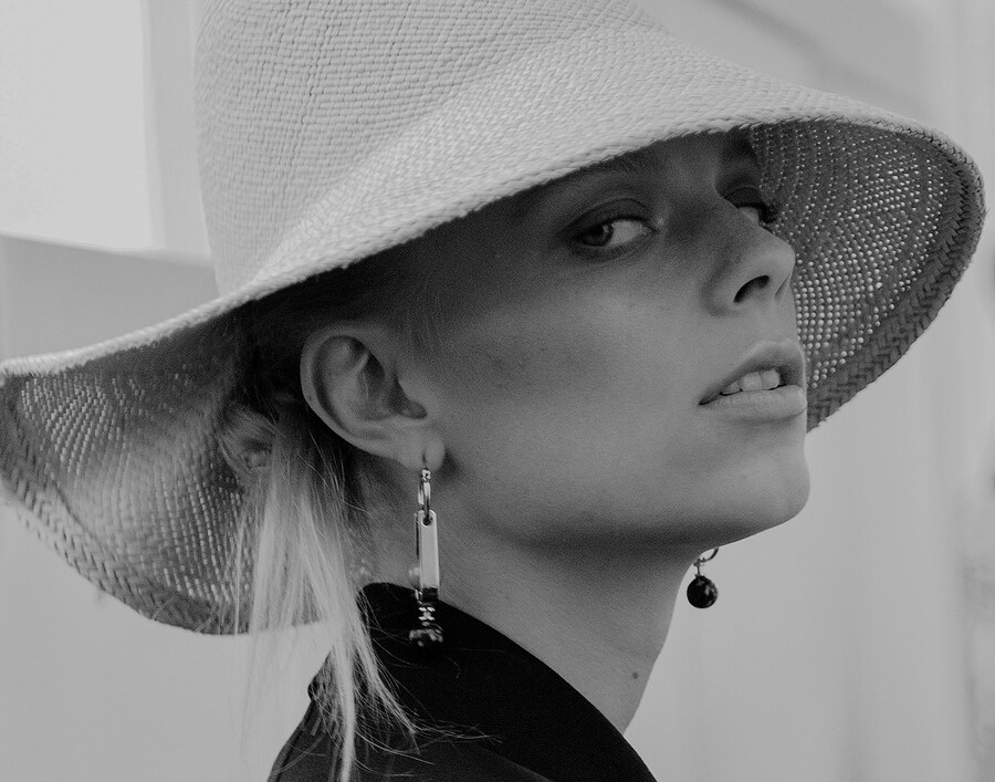 Backstage at Jil Sander SS16 1