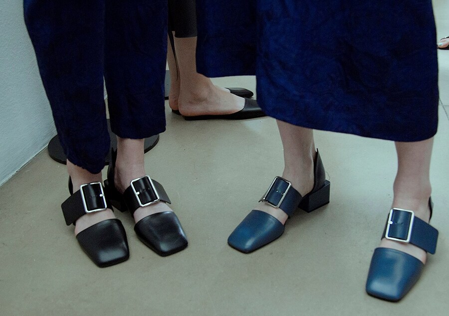 Backstage at Jil Sander SS16 20