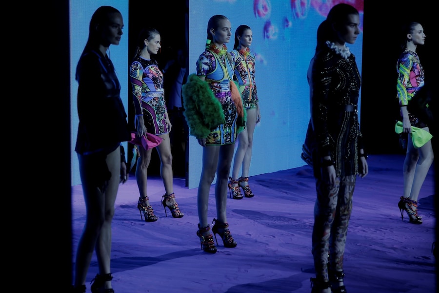 Backstage at Dsquared2 SS16 5