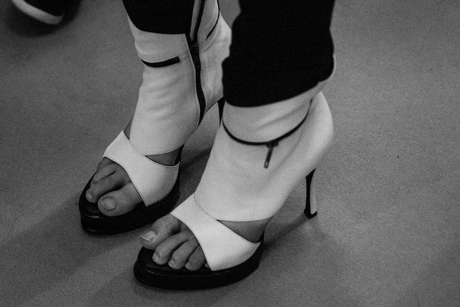 Ann Demeulemeester SS16 Backstage 24