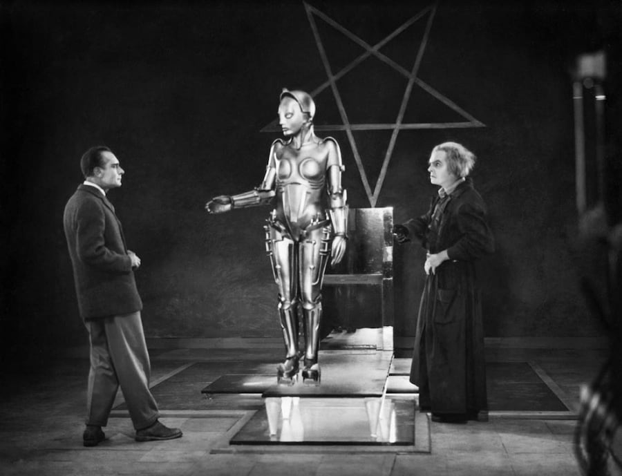 Metropolis Dazed robot woman 9