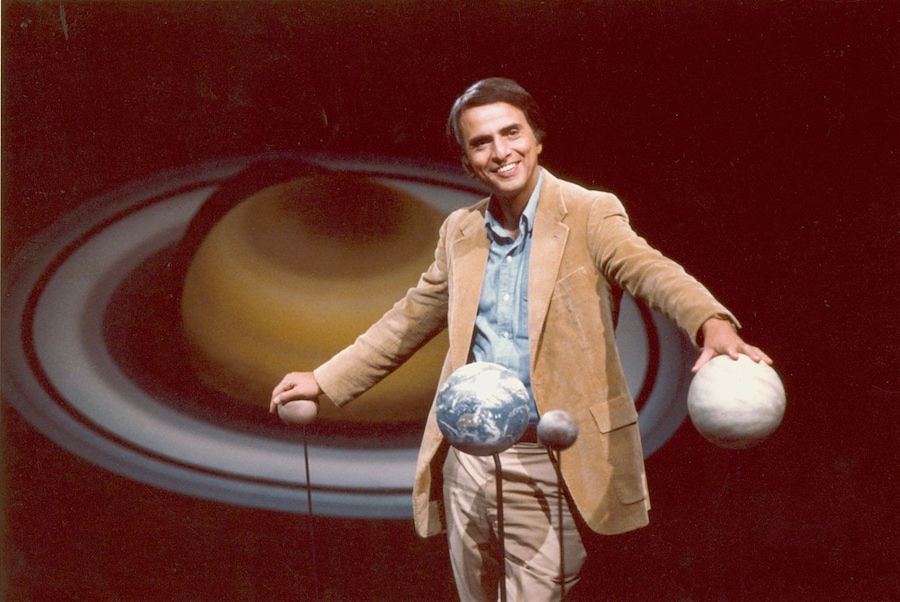 Sagan Stands 2