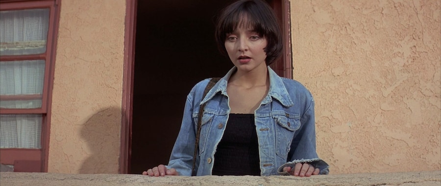 Maria de Medeiros in denim jacket, Pulp Fiction 16