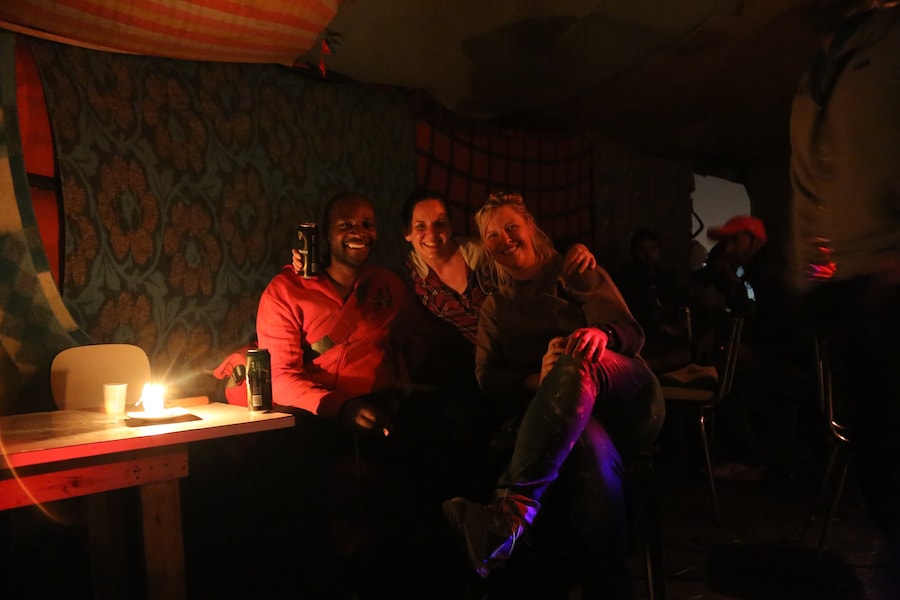 Peace and Love Bar, Calais 10