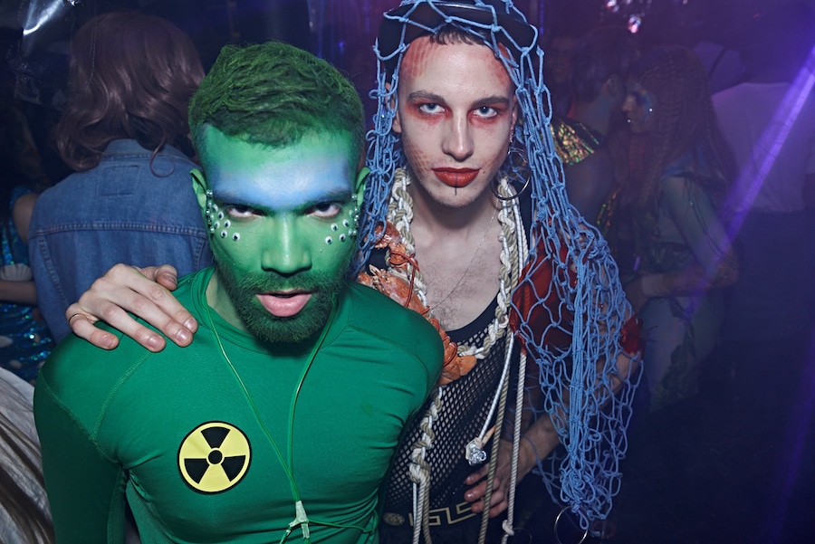 TUNAWEEN Metropolis Halloween Fashion 5